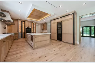 352 Cold Spring Road, Syosset, NY 11791 - Photo 15