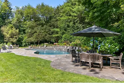 353 Split Rock Road, Syosset, NY 11791 - Photo 37