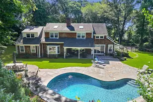 353 Split Rock Rd, Syosset, NY 11791 - Photo 35