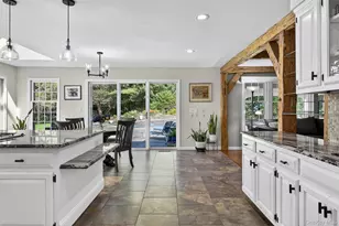 353 Split Rock Rd, Syosset, NY 11791 - Photo 15