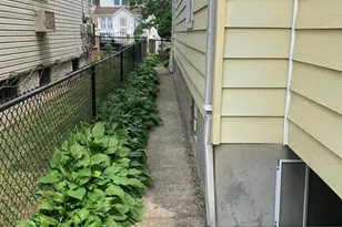 105-08 134th St, Ozone Park, NY 11419 - Photo 9