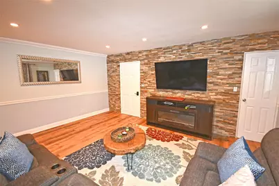 251-26 58th Avenue #Upper, Little Neck, NY 11362 - Photo 9