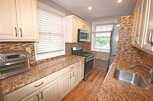 251-26 58th Ave, Little Neck, NY 11362 - Photo 23