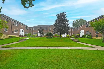 251-26 58th Avenue #Upper, Little Neck, NY 11362 - Photo 5