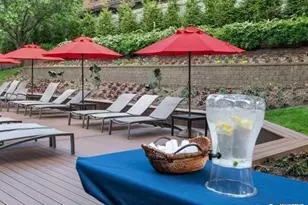 2 Bay Club Dr, Bayside, NY 11360 - Photo 31