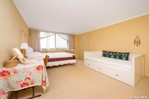 2 Bay Club Dr, Bayside, NY 11360 - Photo 13