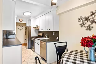 151-25 88th St, Howard Beach, NY 11414 - Photo 9