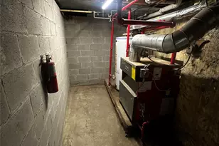 1661 E 172nd St, Bronx, NY 10472 - Photo 25