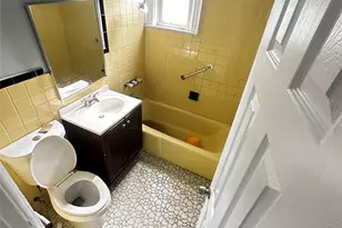 1661 E 172nd St, Bronx, NY 10472 - Photo 15