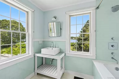 1160 Goose Creek Lane, Southold, NY 11971 - Photo 11