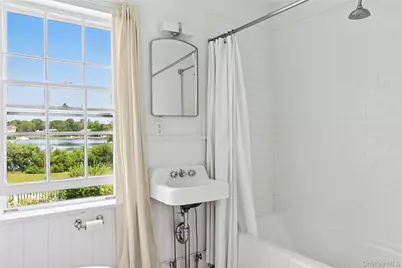 1160 Goose Creek Lane, Southold, NY 11971 - Photo 17