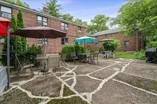 190-05 39th Ave, Flushing, NY 11358 - Photo 19