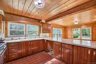 321 Spadola Ln, Pine Bush, NY 12566 - Photo 13