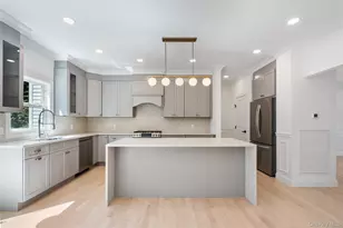 19 Cypress Ave, Bethpage, NY 11714 - Photo 5