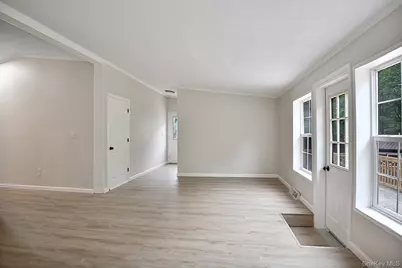 386 Airport Road, Liberty, NY 12754 - Photo 9