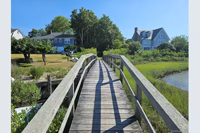 3650 Bay Shore Road, Greenport, NY 11944 - Photo 9