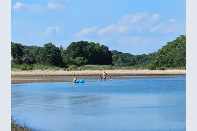 3650 Bay Shore Road, Greenport, NY 11944 - Photo 5