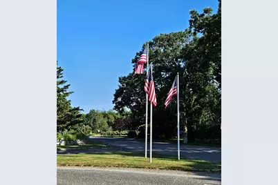 3650 Bay Shore Road, Greenport, NY 11944 - Photo 11