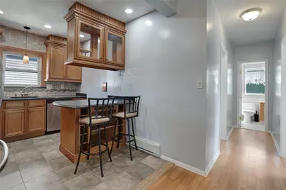 212 Beach 118th Street, Rockaway Park, NY 11694 - Photo 11