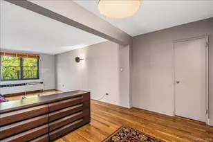 139-15 83 Ave, Briarwood, NY 11435 - Photo 5