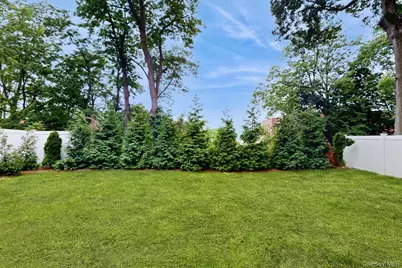 17 Arthur Place, Yonkers, NY 10701 - Photo 33