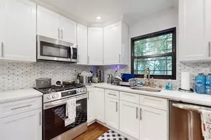 17 Arthur Pl, Yonkers, NY 10701 - Photo 11