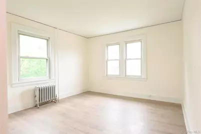 24 Parsons Drive, Hempstead, NY 11550 - Photo 13