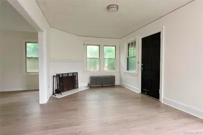 24 Parsons Drive, Hempstead, NY 11550 - Photo 7