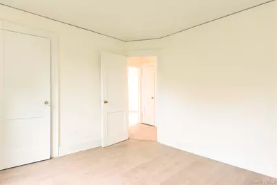 24 Parsons Drive, Hempstead, NY 11550 - Photo 11