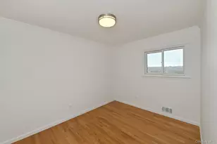 6 Young Ave, Glen Cove, NY 11542 - Photo 19