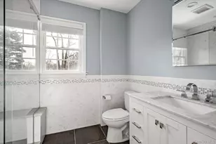 38 Mason Dr, Manhasset, NY 11030 - Photo 23