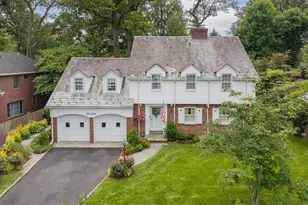 38 Mason Dr, Manhasset, NY 11030 - Photo 39