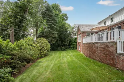 38 Mason Drive, Manhasset, NY 11030 - Photo 31