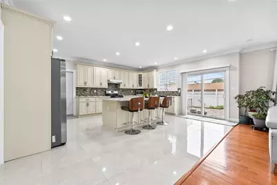 5 Vera Avenue, Plainview, NY 11803 - Photo 7