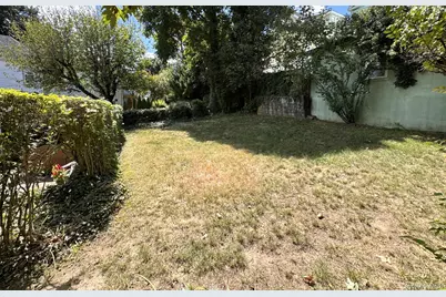 45 Aka 47 Portland Place, Yonkers, NY 10703 - Photo 17