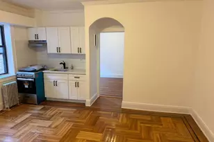 61-40 Saunders St, Rego Park, NY 11374 - Photo 17