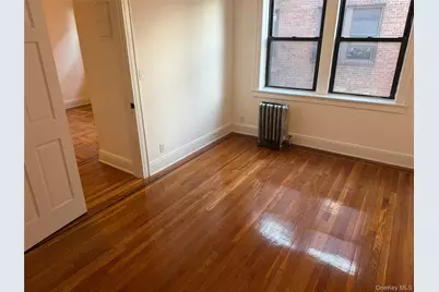 61-40 Saunders Street #D24, Rego Park, NY 11374 - Photo 5