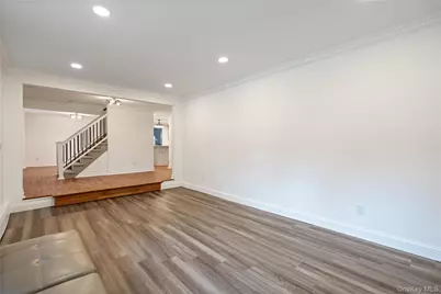 2 Mount Sinai Avenue S, Port Jefferson Station, NY 11776 - Photo 17