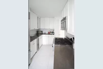 200 E 66th Street #B1503, New York, NY 10065 - Photo 9