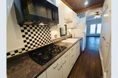 1114 1st Avenue, New Hyde Park, NY 11040 - Photo 9