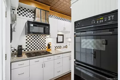 1114 1st Avenue, New Hyde Park, NY 11040 - Photo 31