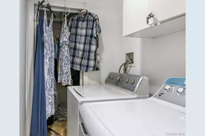 1114 1st Avenue, New Hyde Park, NY 11040 - Photo 37