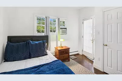 1114 1st Avenue, New Hyde Park, NY 11040 - Photo 27