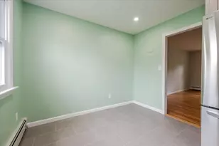 112 Cardinal Ln, Islip, NY 11751 - Photo 9