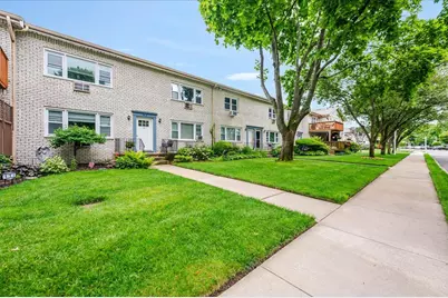 112 Cardinal Lane #2B, Islip, NY 11751 - Photo 17