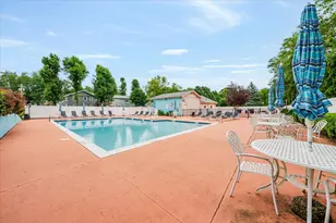 112 Cardinal Ln, Islip, NY 11751 - Photo 13