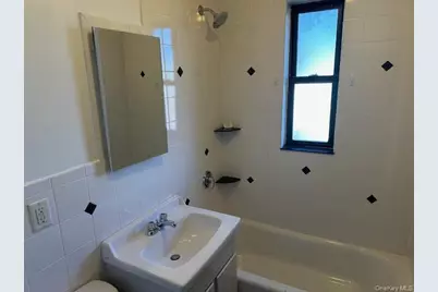 240 Alpine Place #2A, Eastchester, NY 10707 - Photo 11