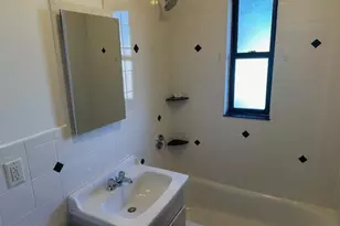 240 Alpine Pl, Eastchester, NY 10707 - Photo 11