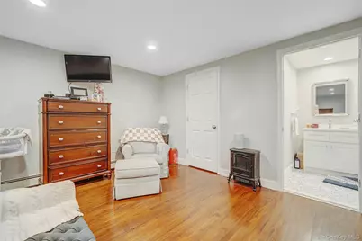 5 Fox Road, Middle Island, NY 11953 - Photo 23