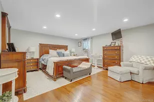 5 Fox Rd, Middle Island, NY 11953 - Photo 21